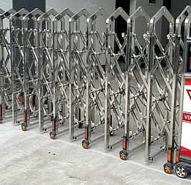 Cổng Xếp Inox Tự Động V11