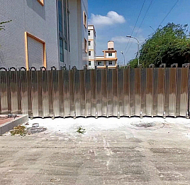 CỔNG XẾP TỰ ĐỘNG HÀNG TRONG NƯỚC V31 CÓ LÁ GIÓ 